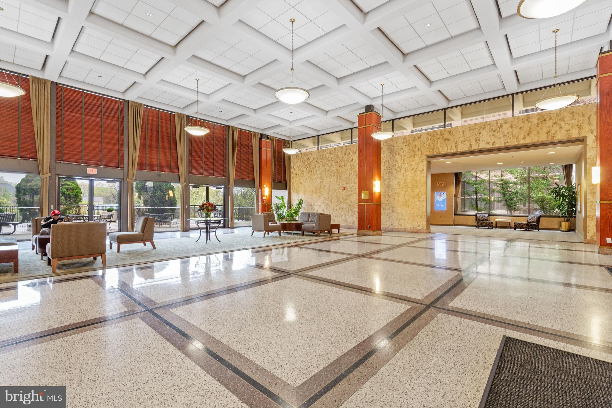 SKYLINE SQUARE CONDO - Residential