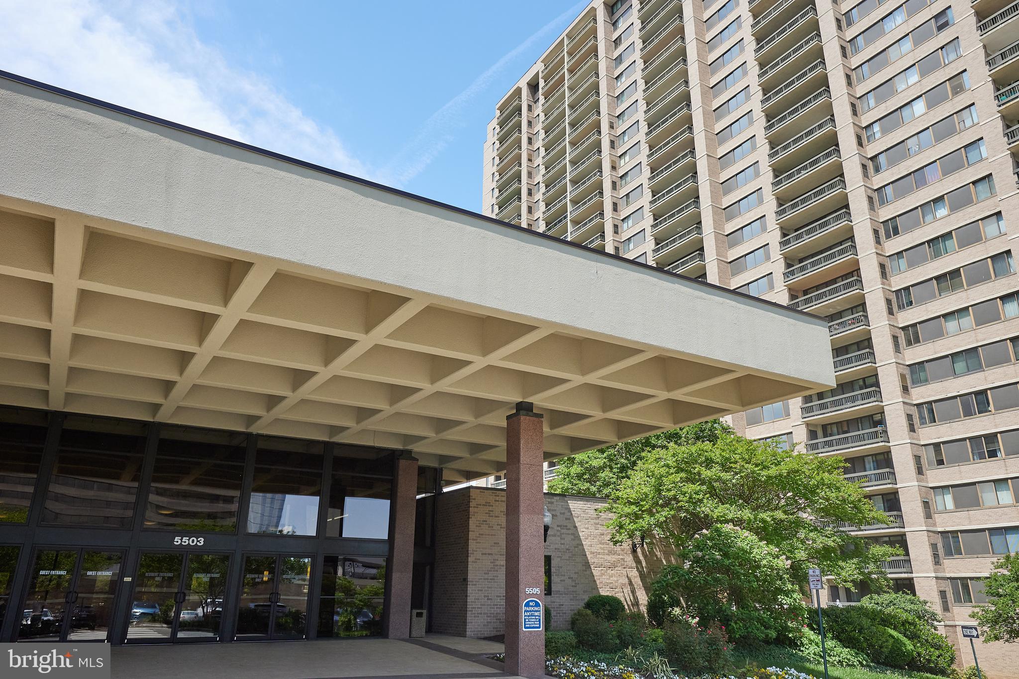 SKYLINE SQUARE CONDO - Residential