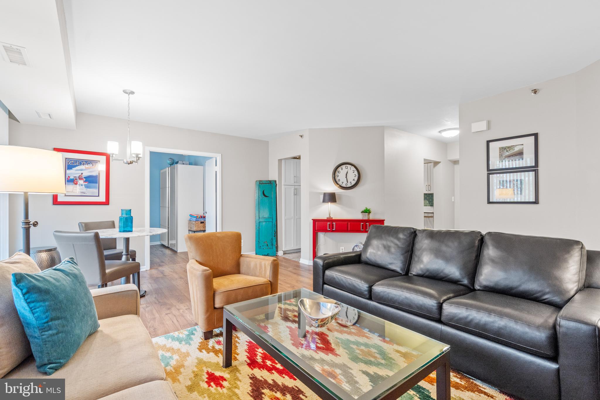 SKYLINE SQUARE CONDO - Residential