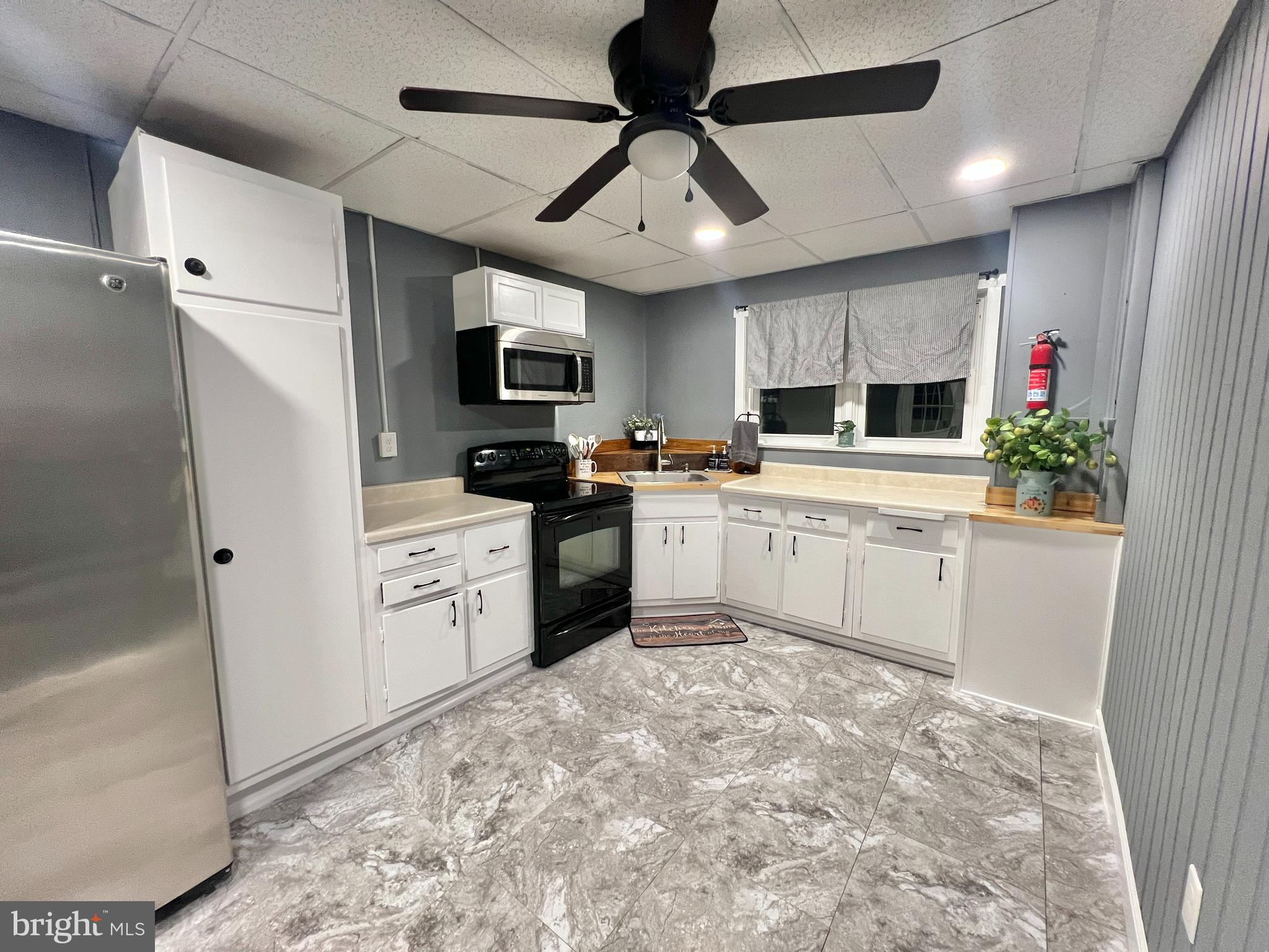 288 HOFFMANSVILLE ROAD A