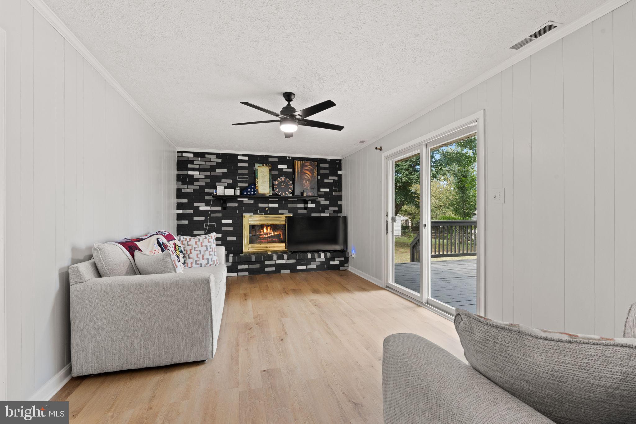 SHERATON HILLS EAST - Residential