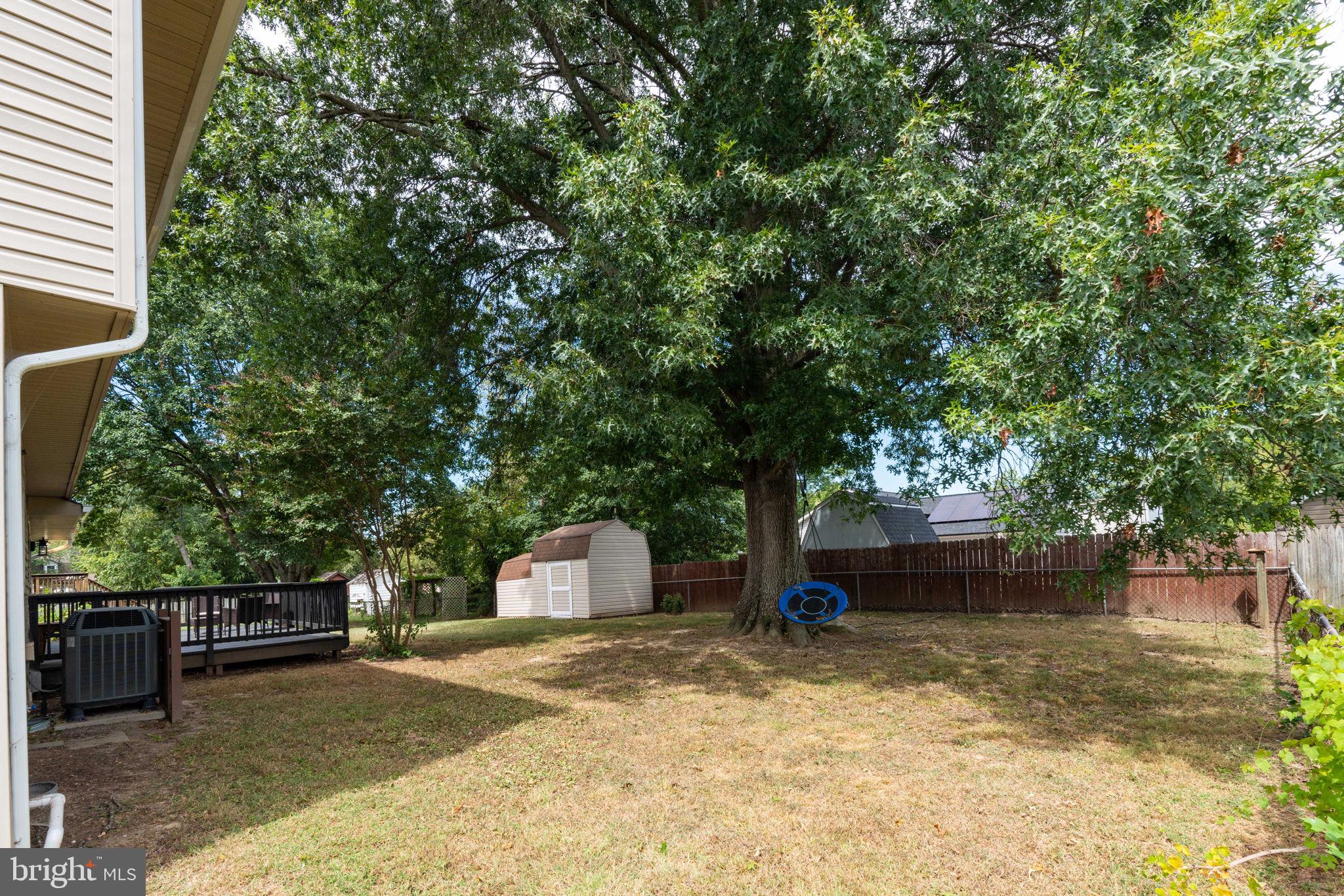 SHERATON HILLS EAST - Residential