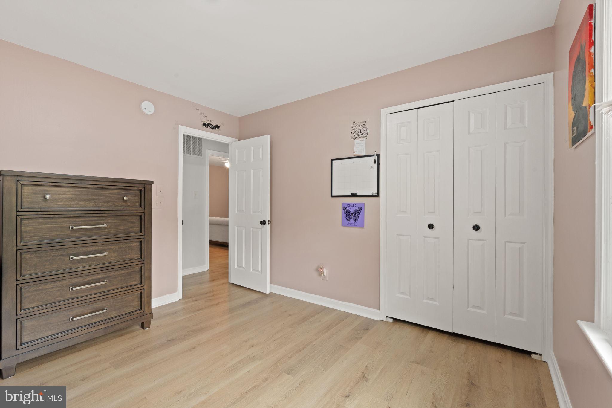 SHERATON HILLS EAST - Residential