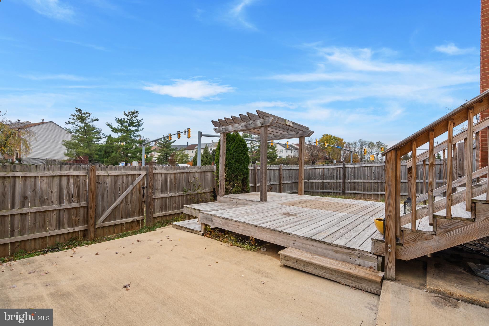 CRESTWOOD VILLAGE - Residential