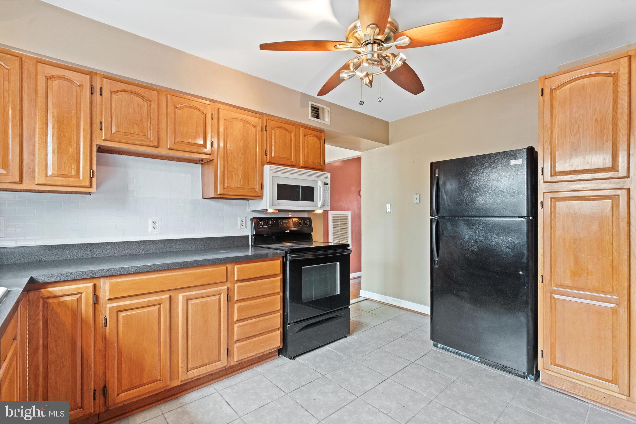 CRESTWOOD VILLAGE - Residential