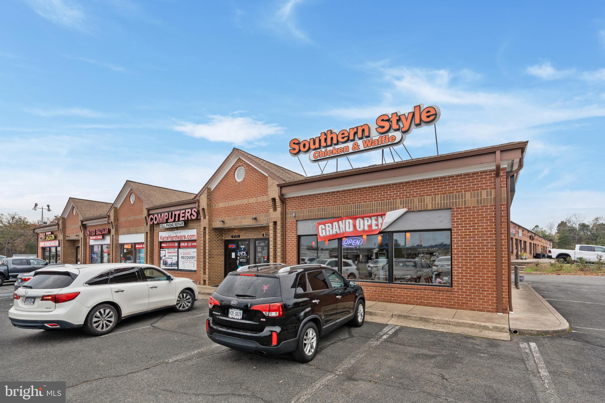 CRESTWOOD VILLAGE - Residential