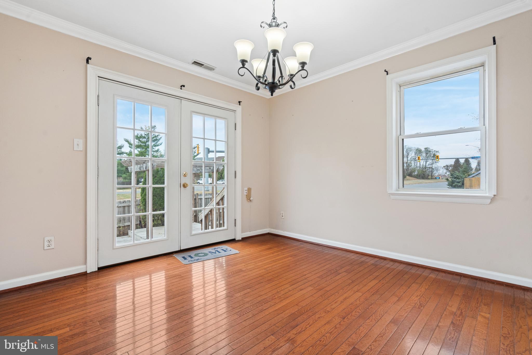 CRESTWOOD VILLAGE - Residential