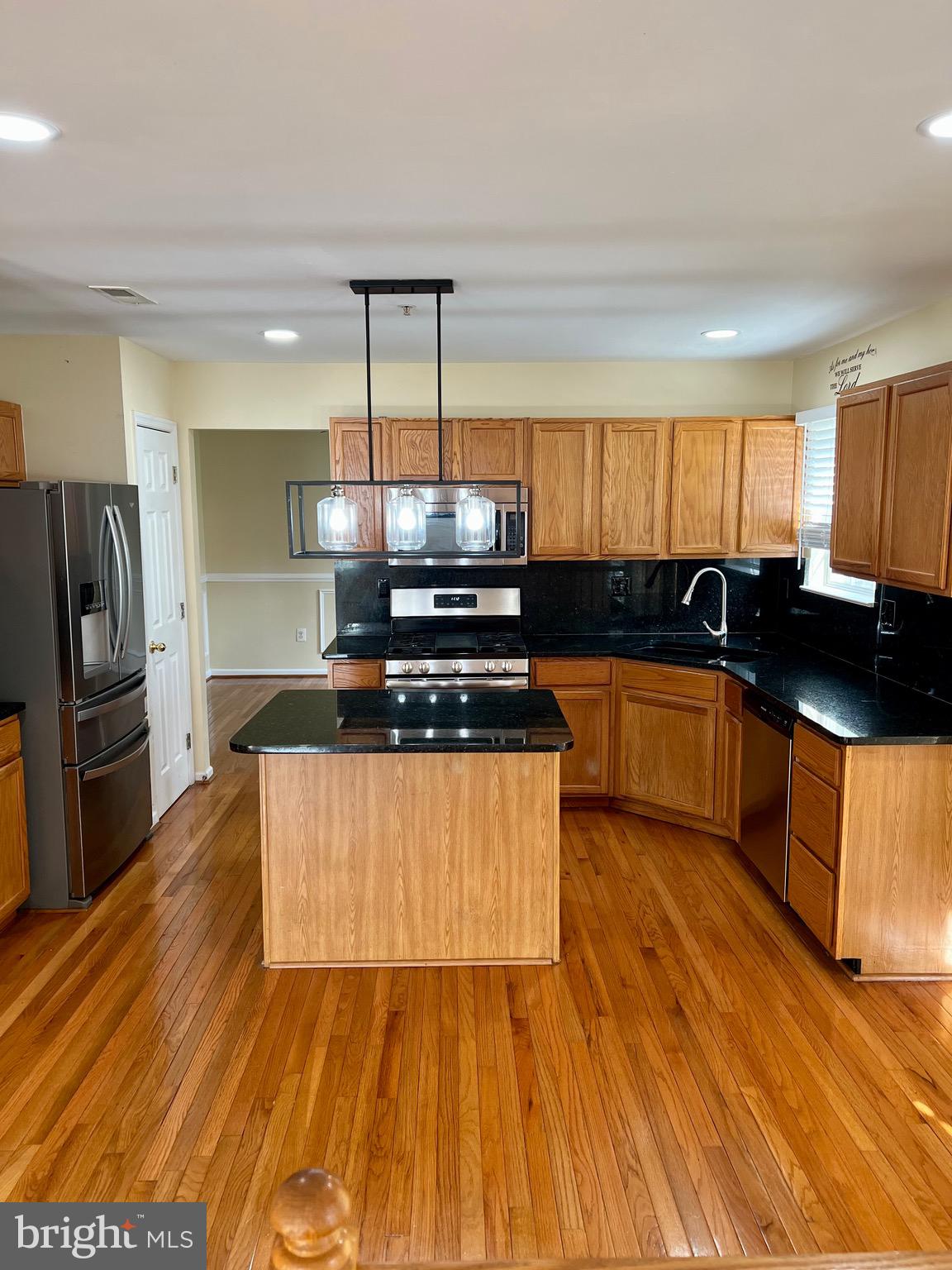 WOODMORE - Residential Lease