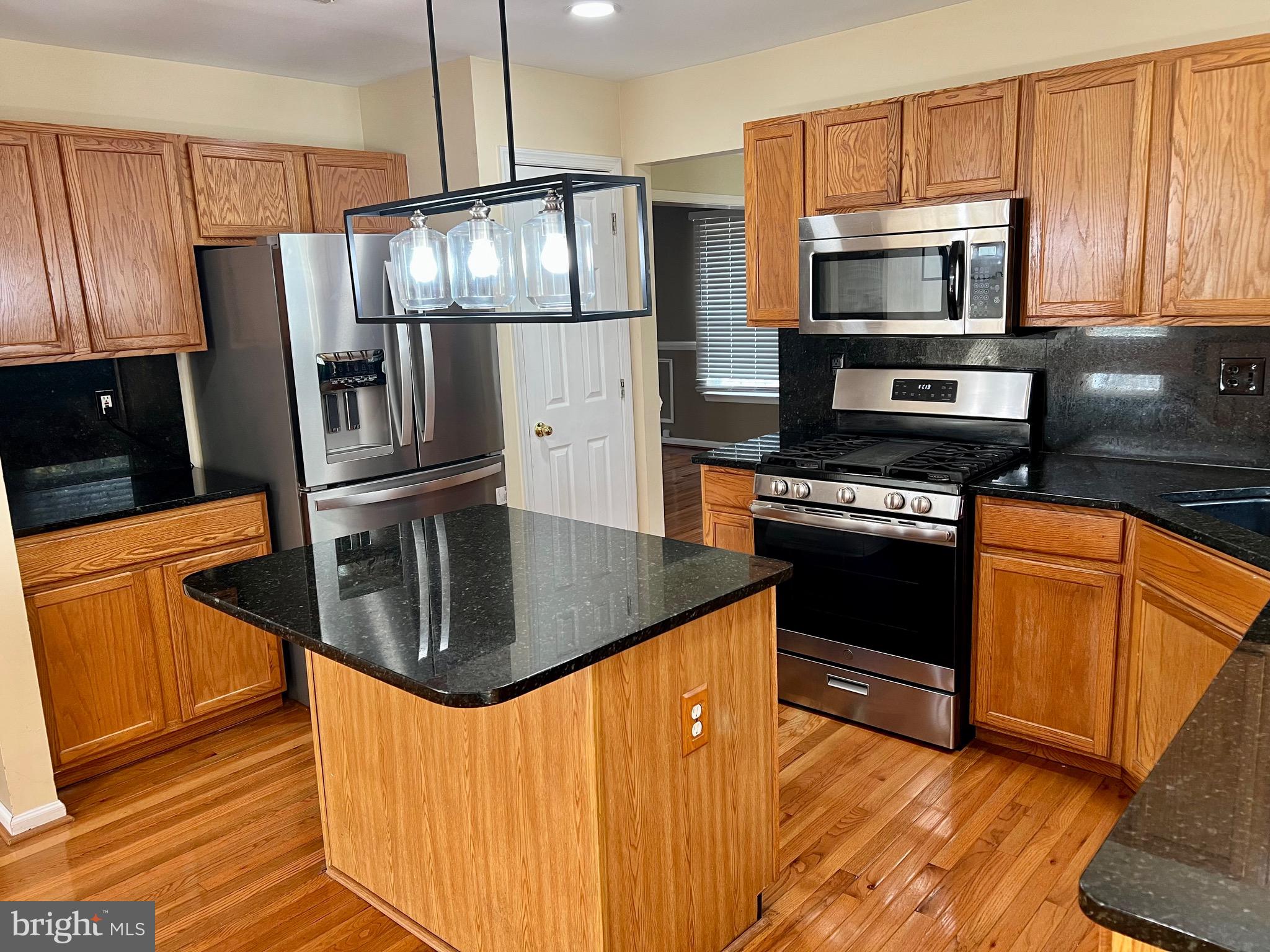 WOODMORE - Residential Lease