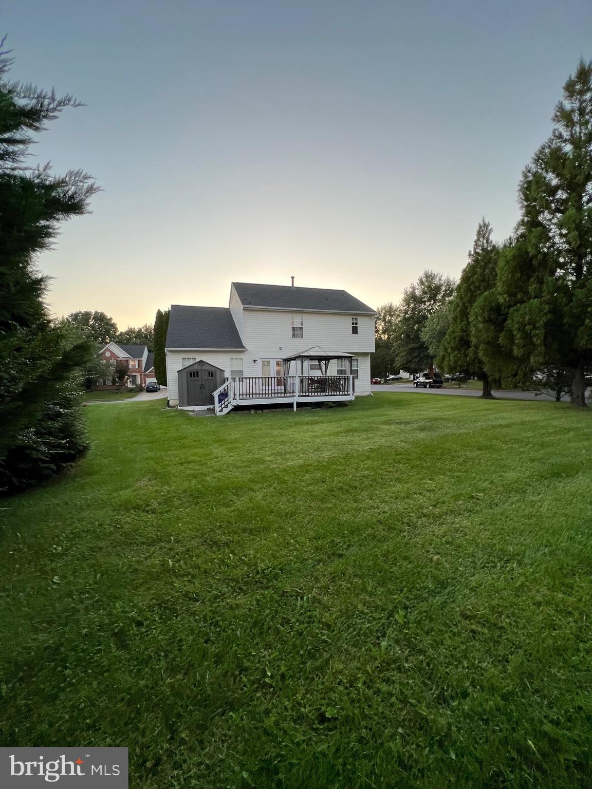 WOODMORE - Residential Lease