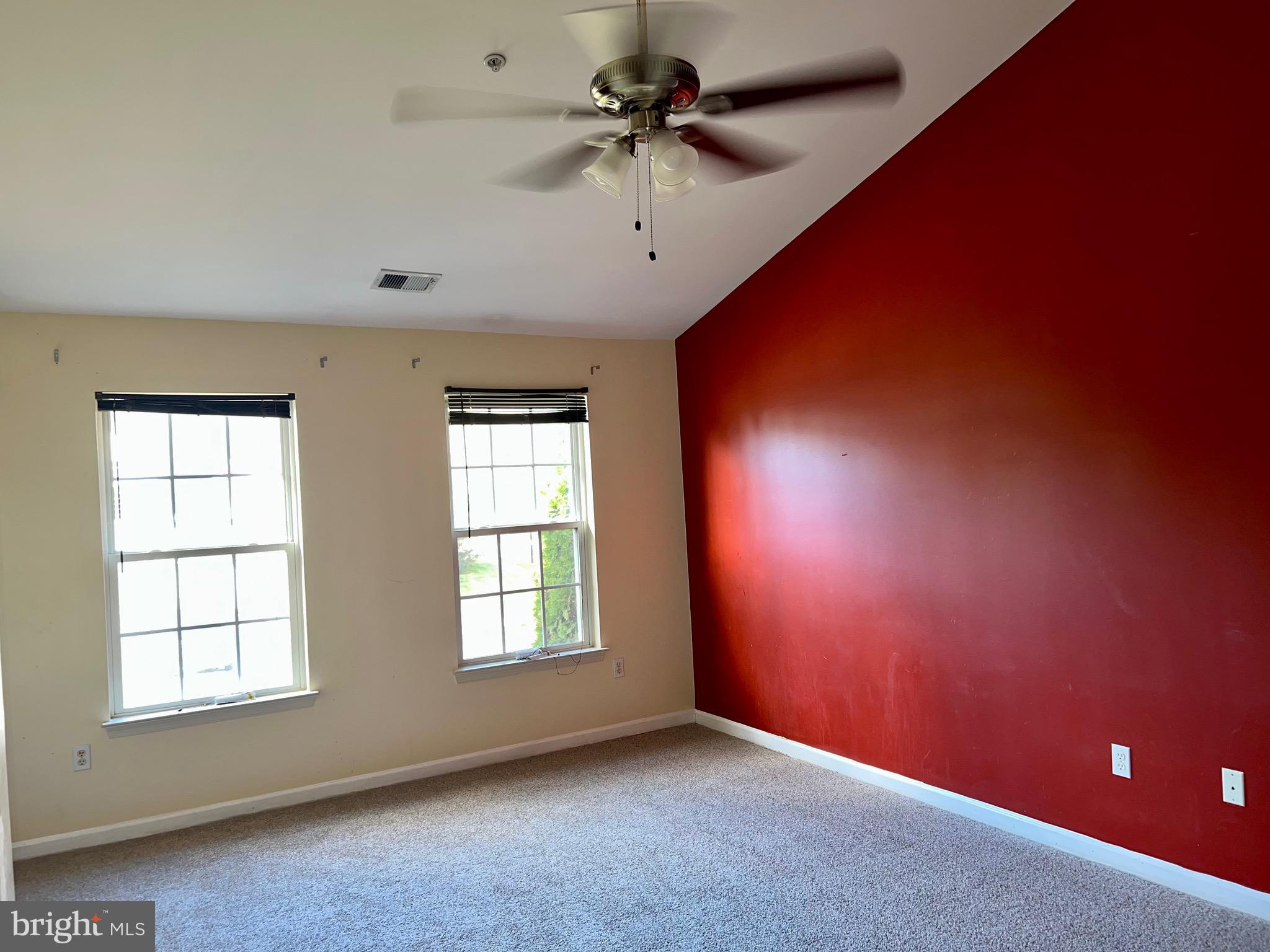 WOODMORE - Residential Lease