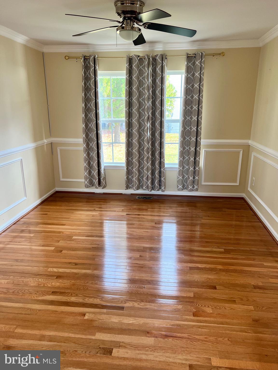 WOODMORE - Residential Lease