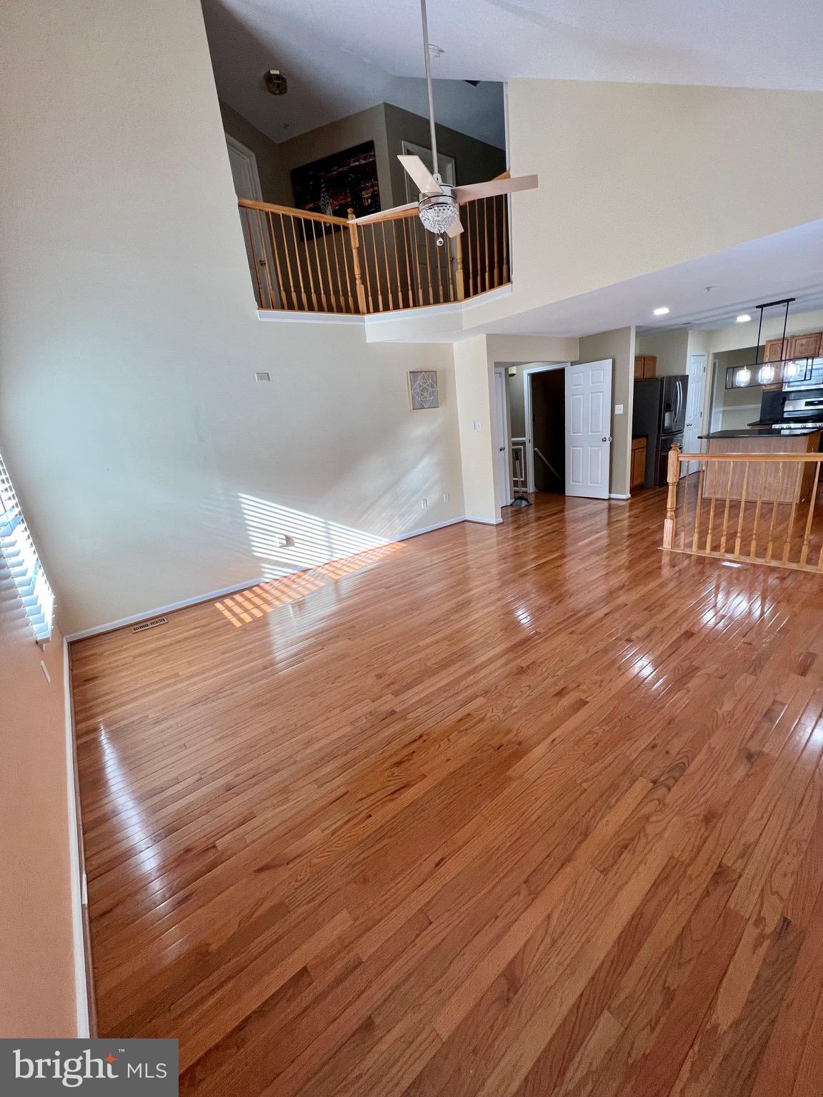 WOODMORE - Residential Lease