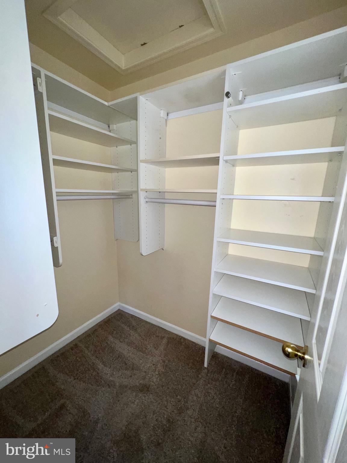 WOODMORE - Residential Lease