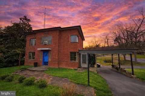 102 BOND STREET WESTMINSTER MD 21157