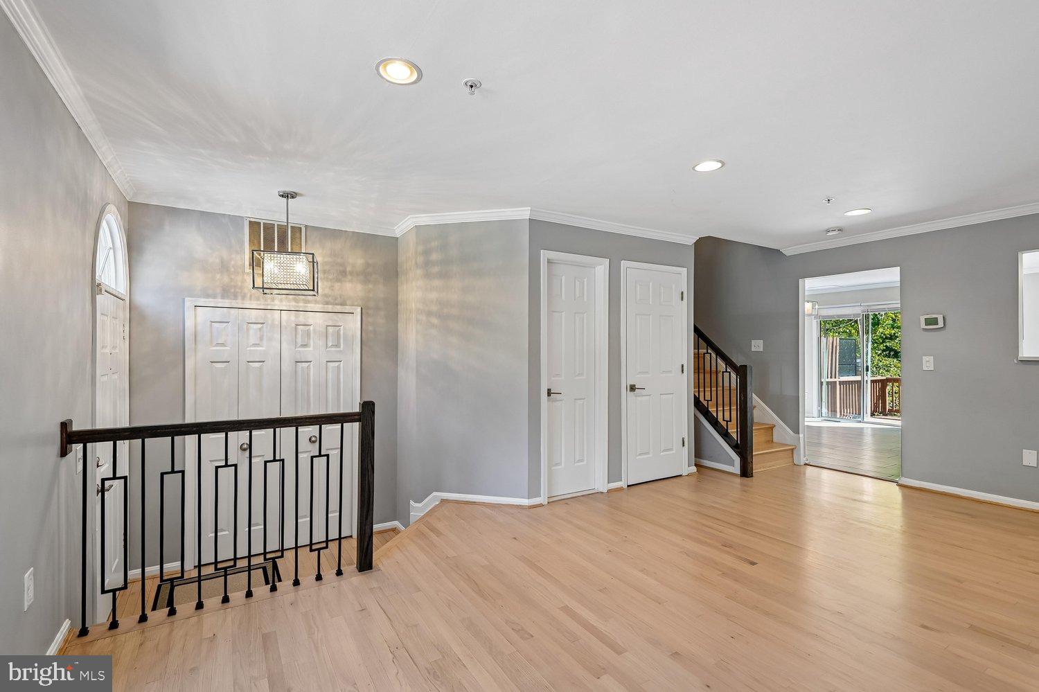 558 FRANCIS NICHOLSON WAY