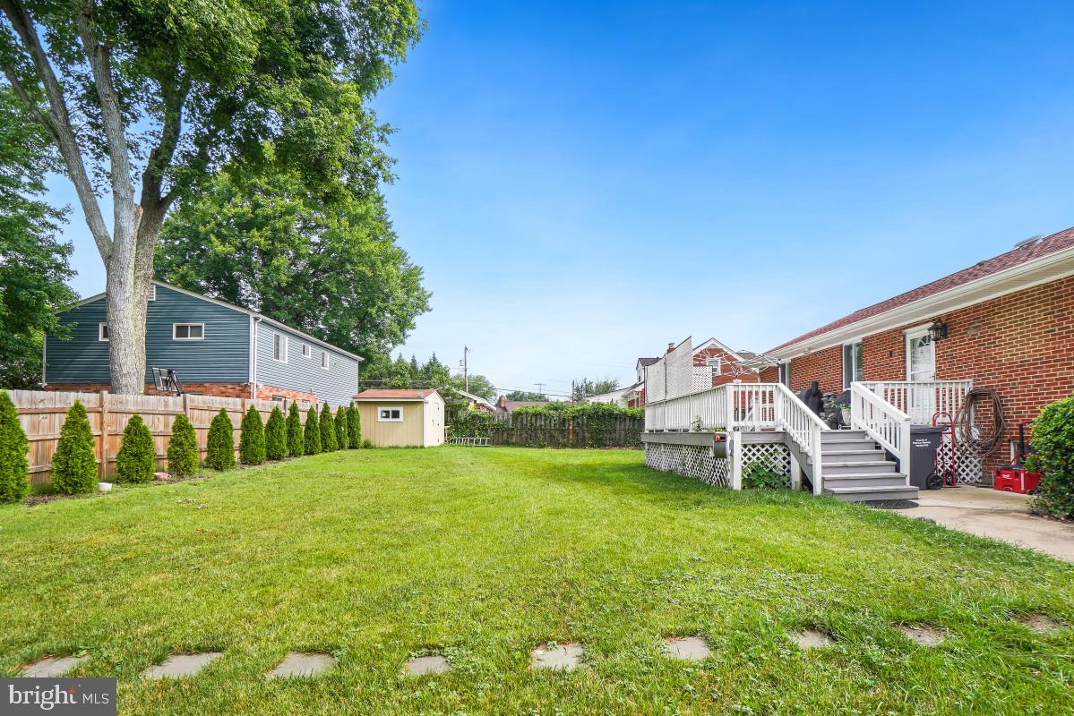 6802 DERRELL COURT