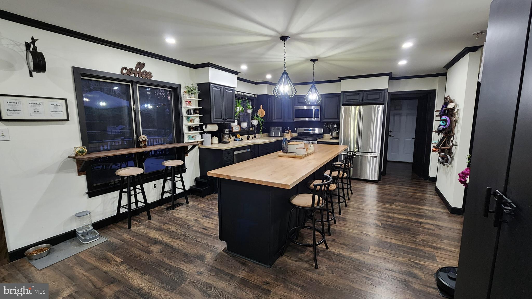 FOREST LANDING - Residential