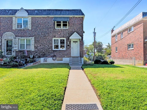Photo of 1042 Hopkins Avenue, GLENOLDEN, PA 19036 (MLS # PADE2121606)