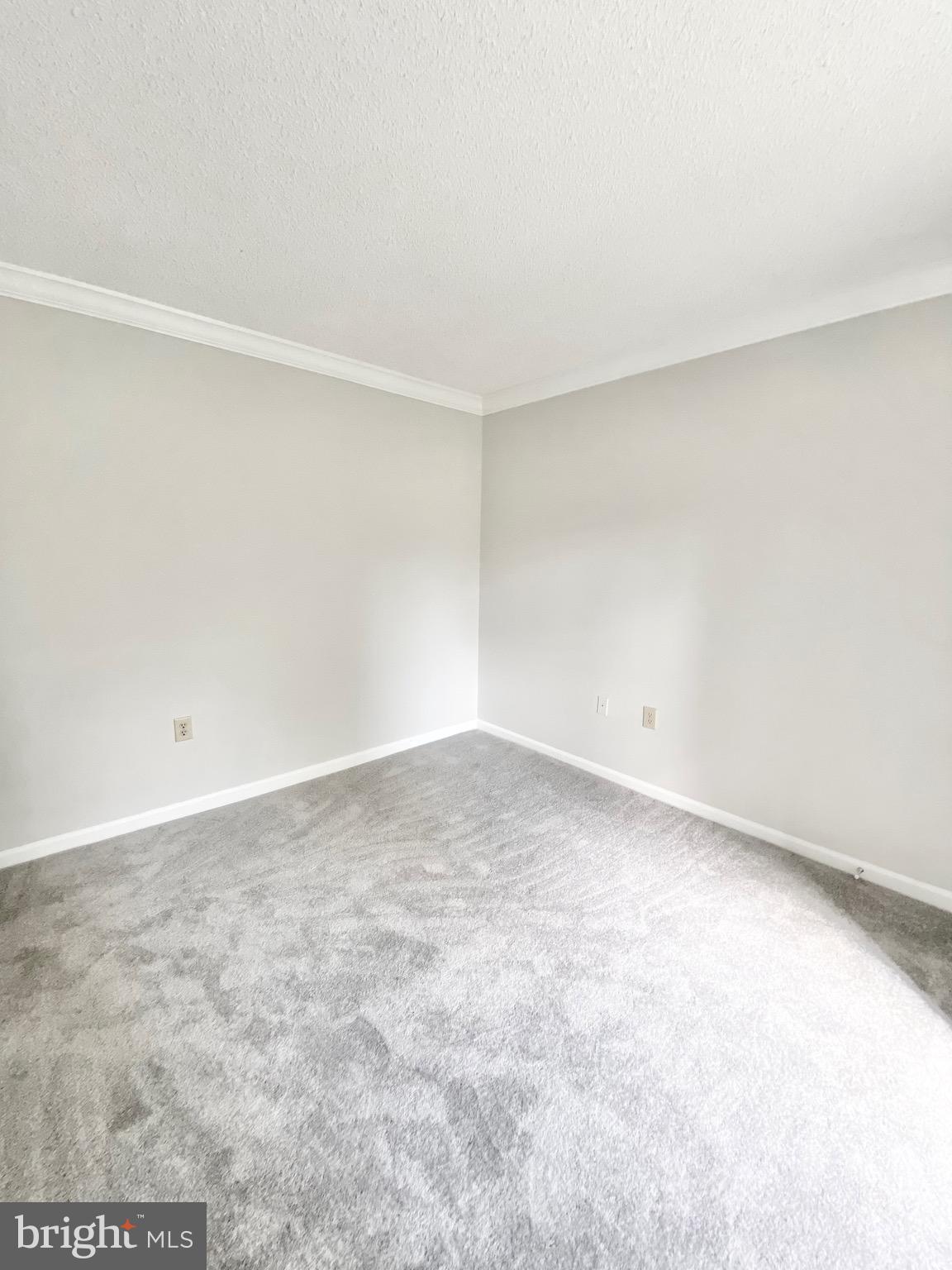 GLEN HOLLOW - Residential