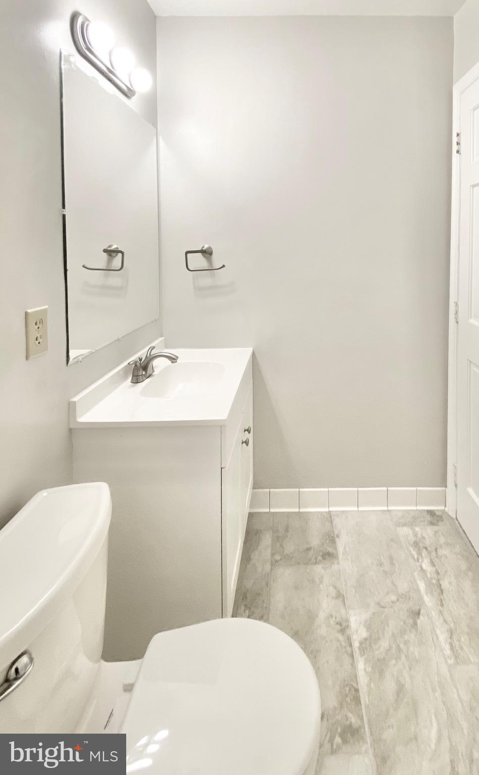 GLEN HOLLOW - Residential