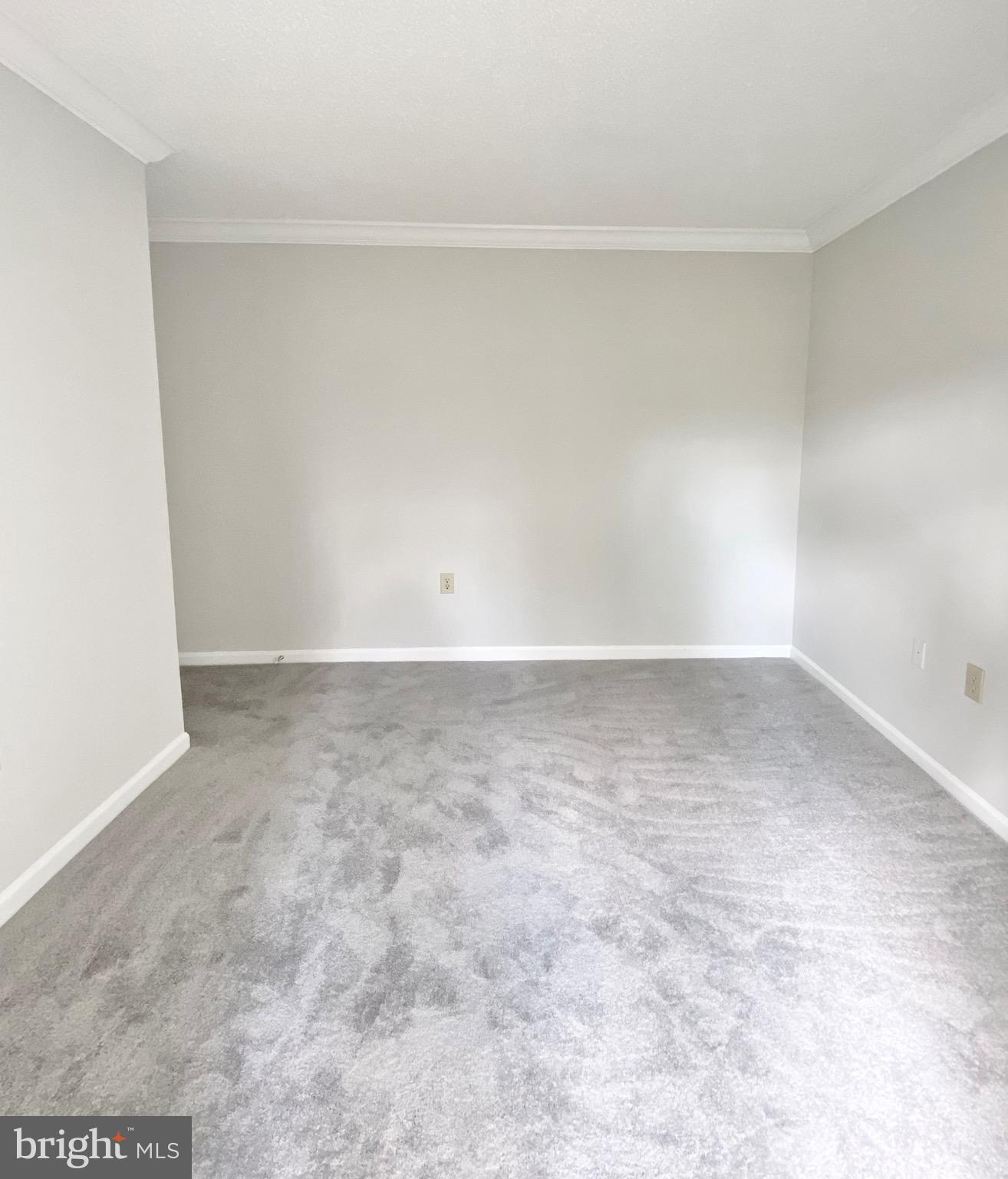 GLEN HOLLOW - Residential