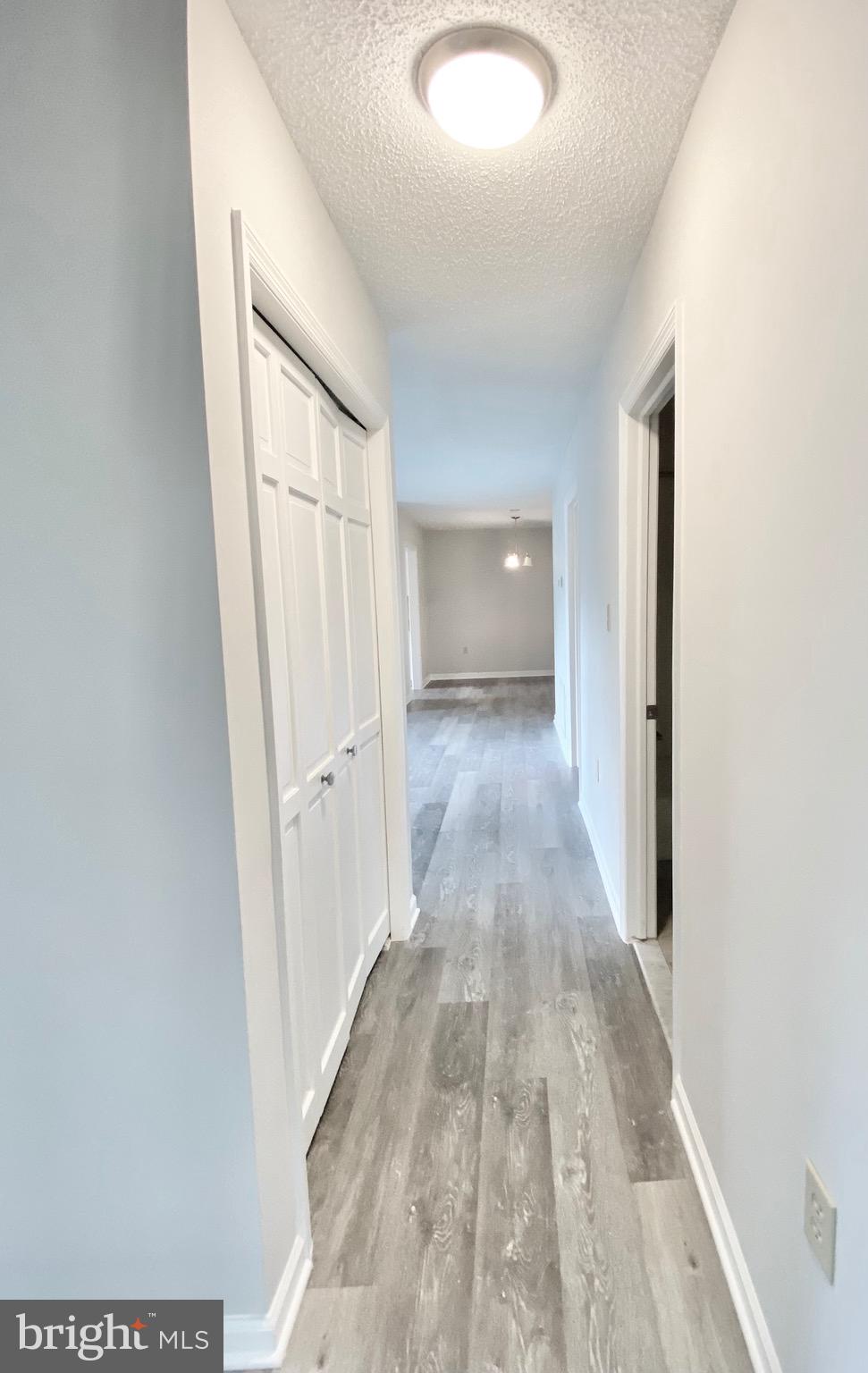 GLEN HOLLOW - Residential