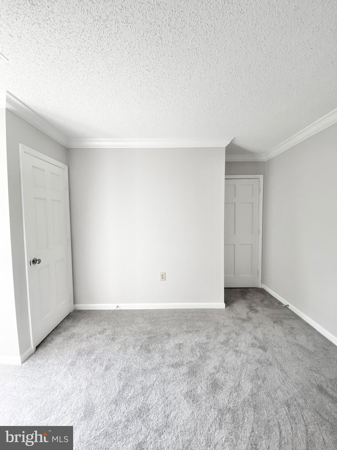 GLEN HOLLOW - Residential