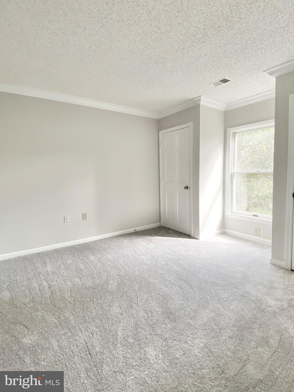 GLEN HOLLOW - Residential