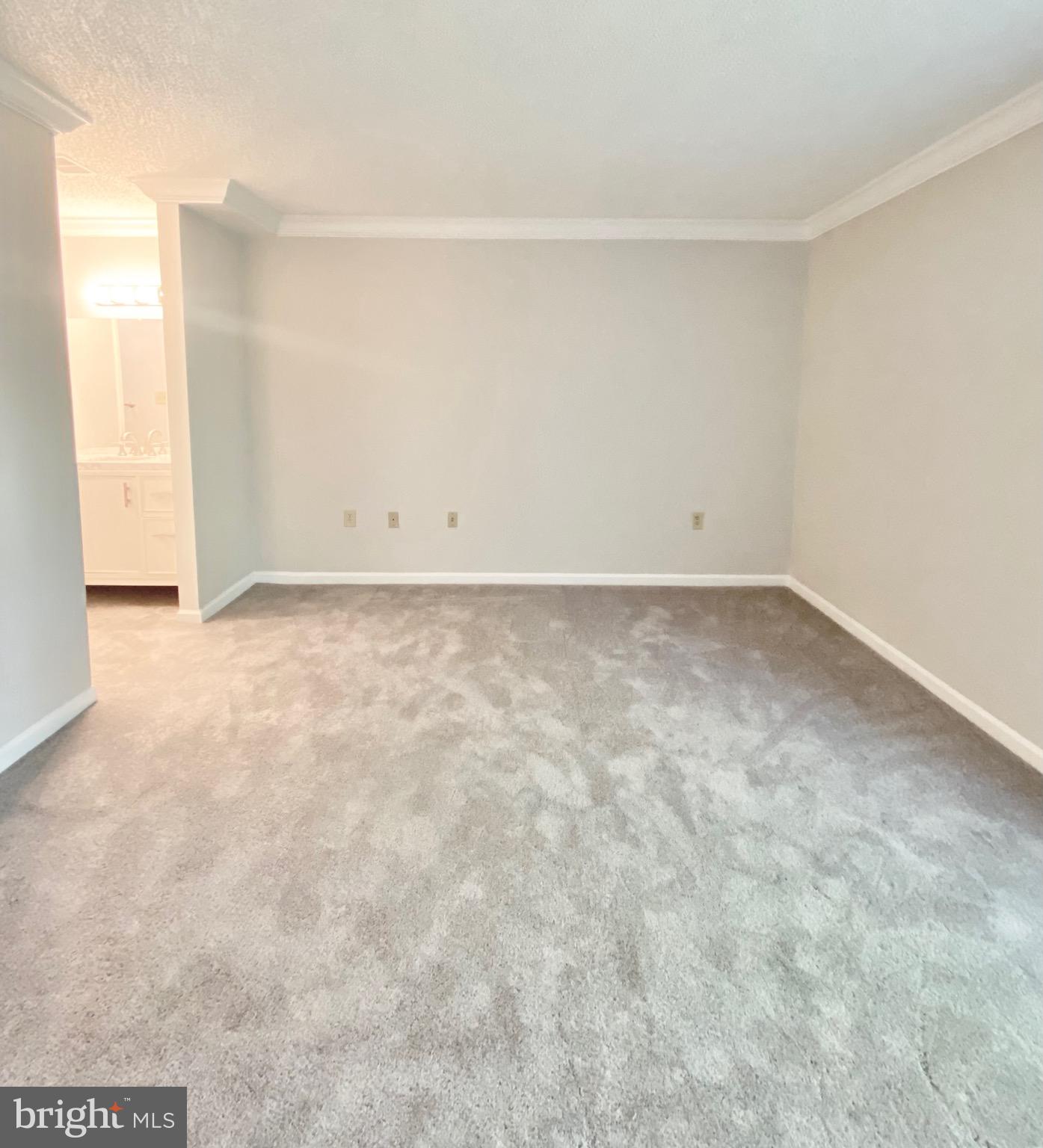 GLEN HOLLOW - Residential