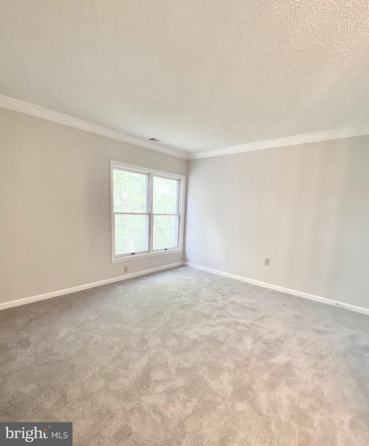 GLEN HOLLOW - Residential