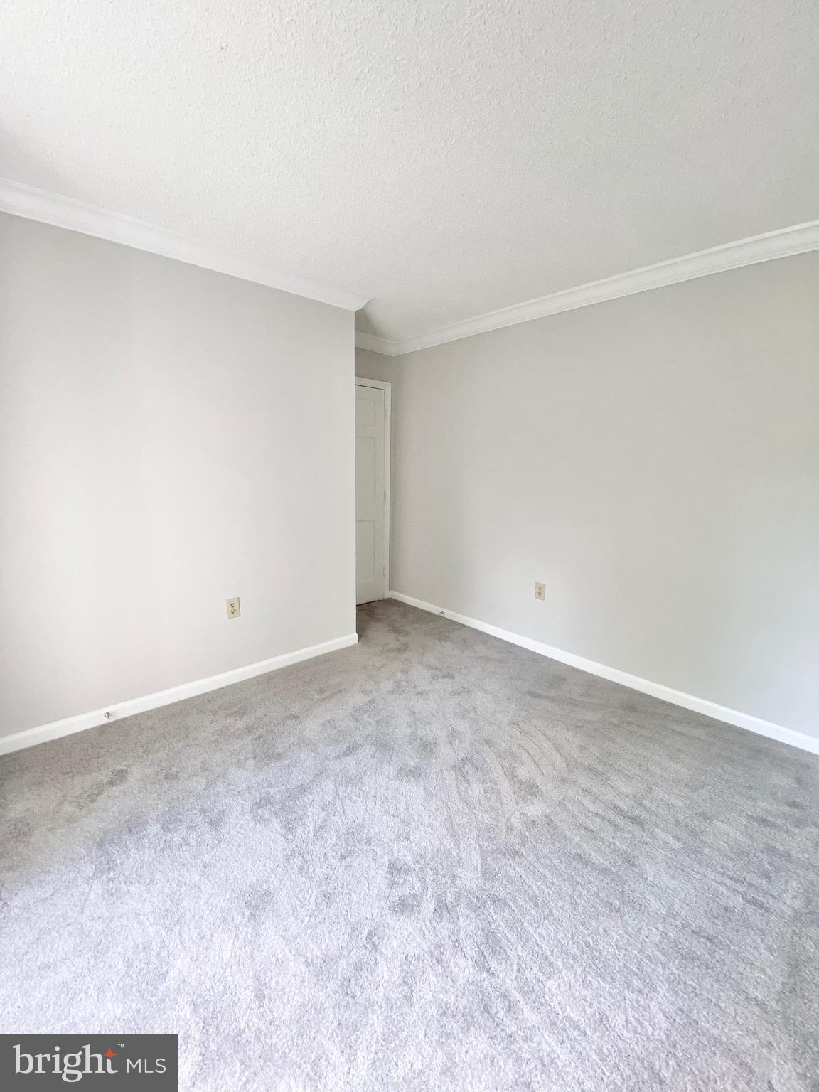 GLEN HOLLOW - Residential