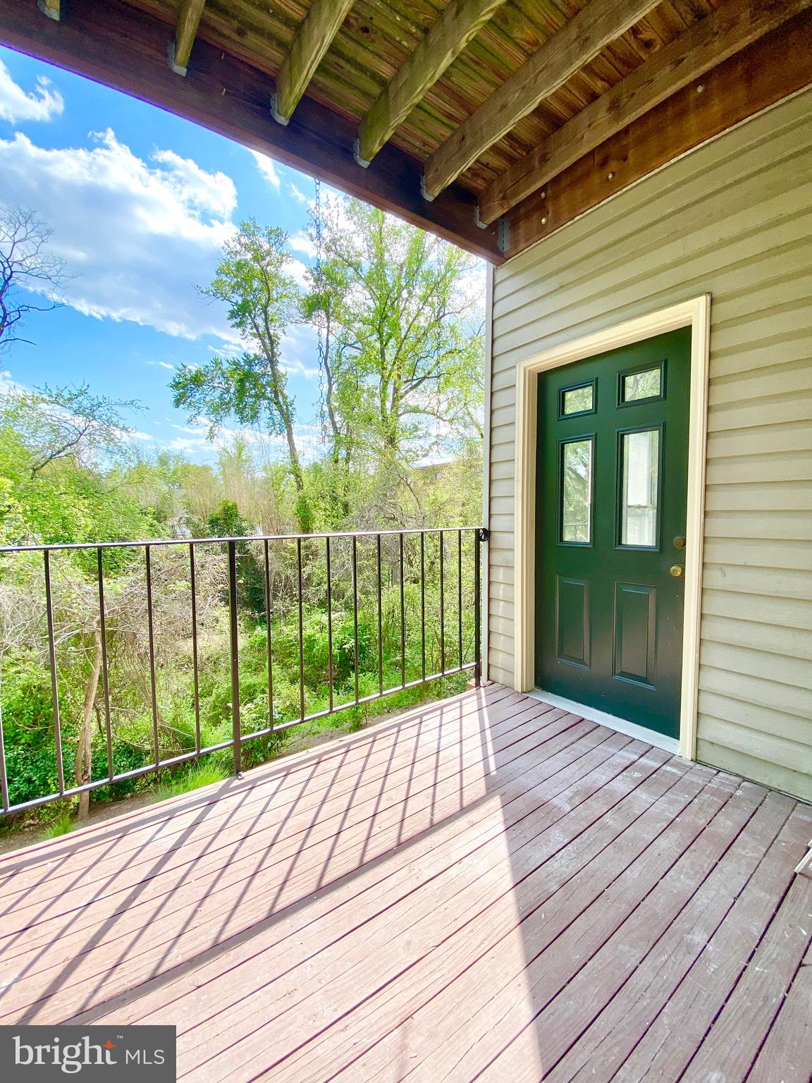 GLEN HOLLOW - Residential