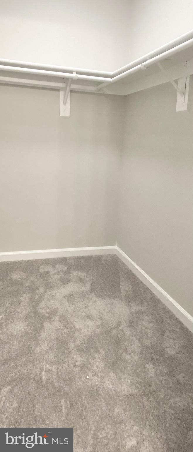 GLEN HOLLOW - Residential