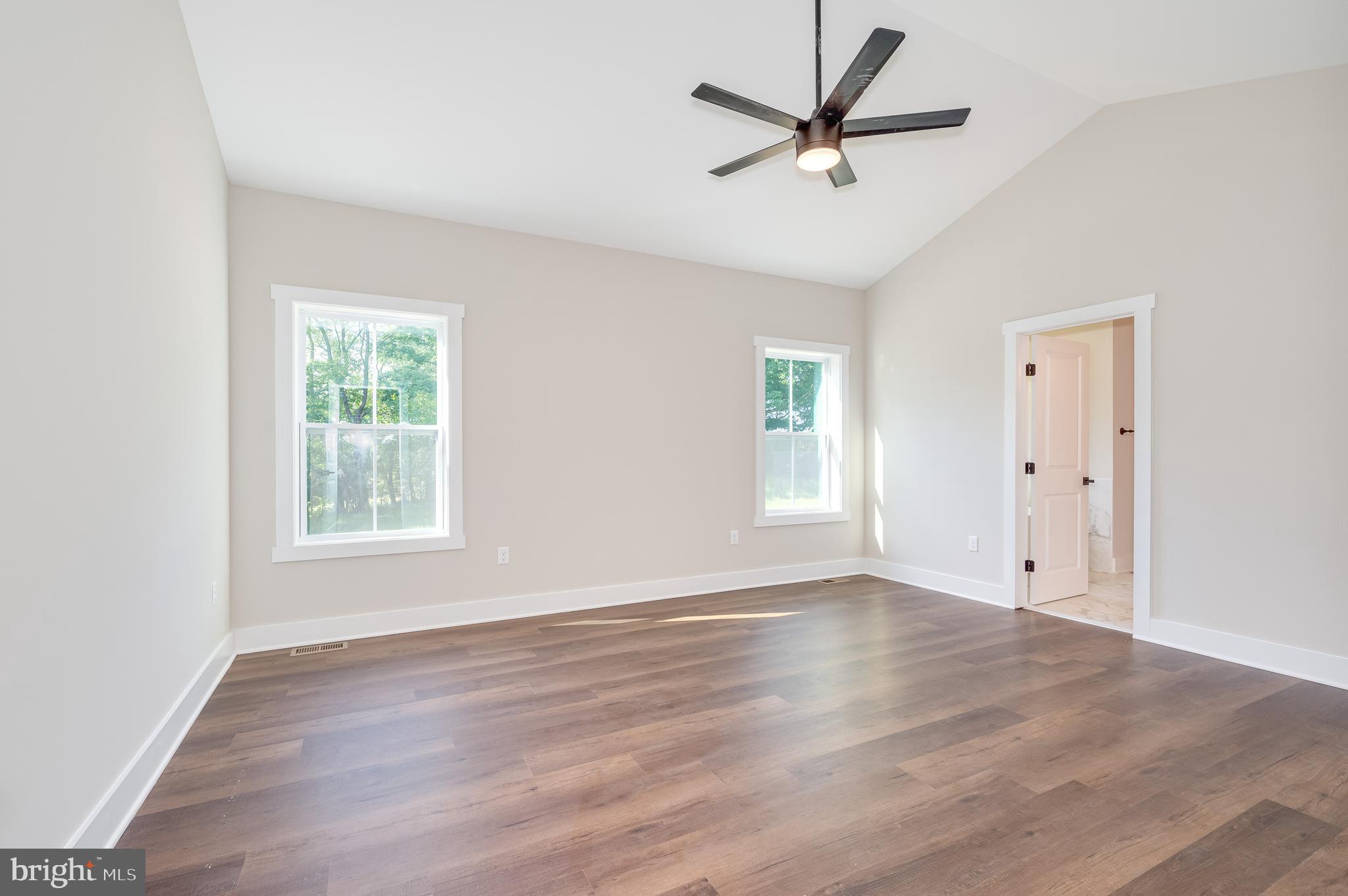 POTOMAC RIDGE - Residential