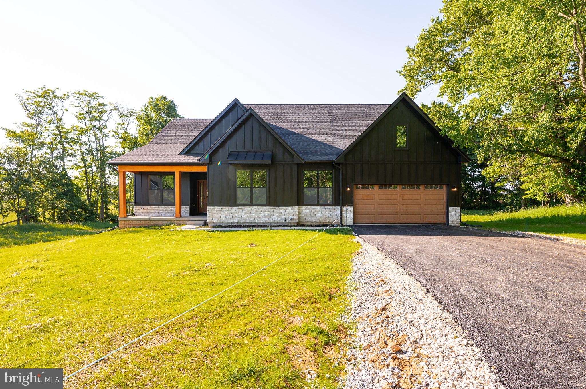 POTOMAC RIDGE - Residential