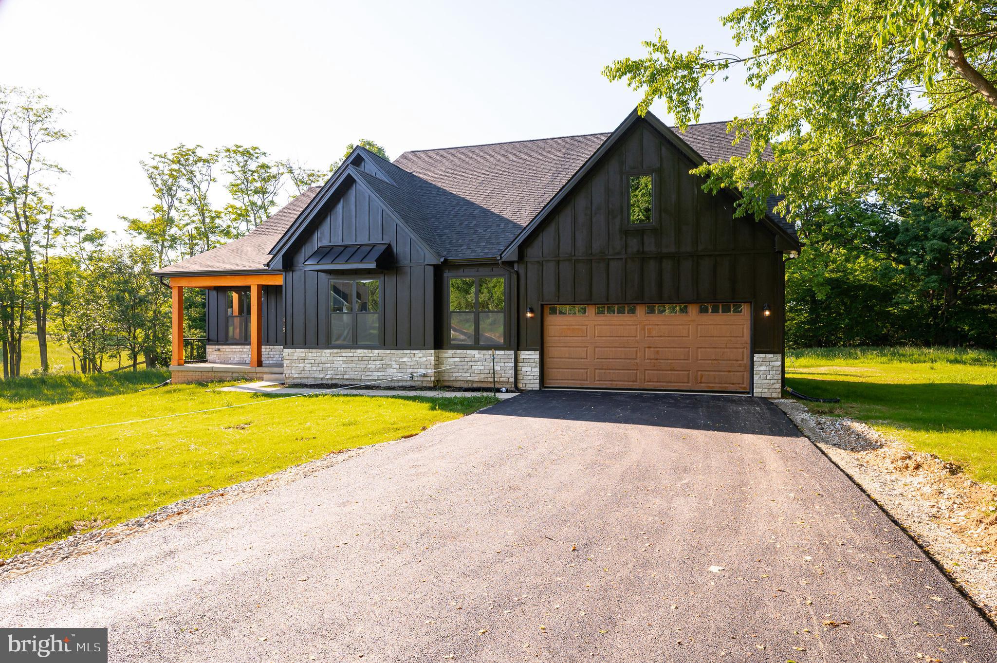 POTOMAC RIDGE - Residential