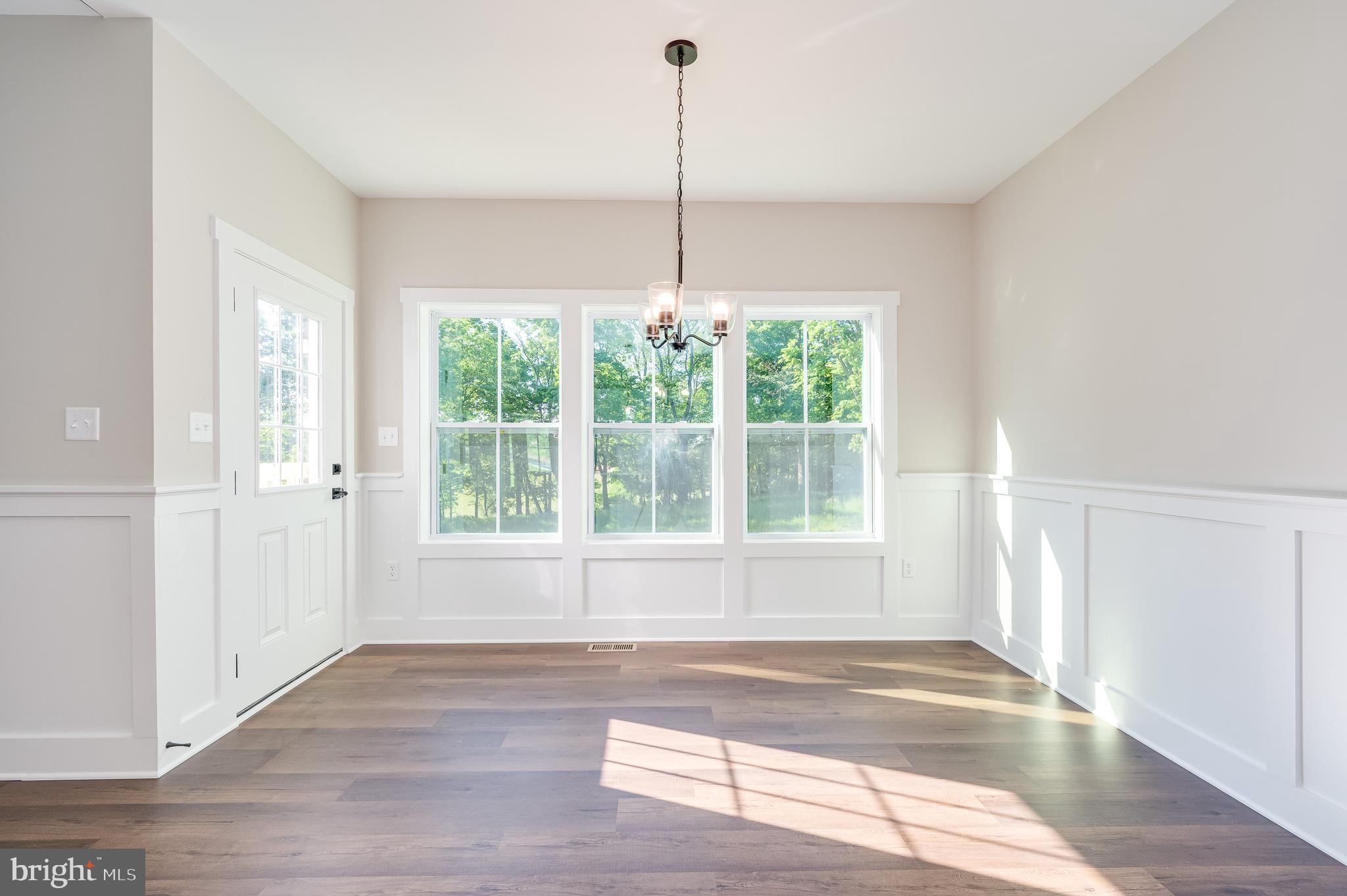 POTOMAC RIDGE - Residential