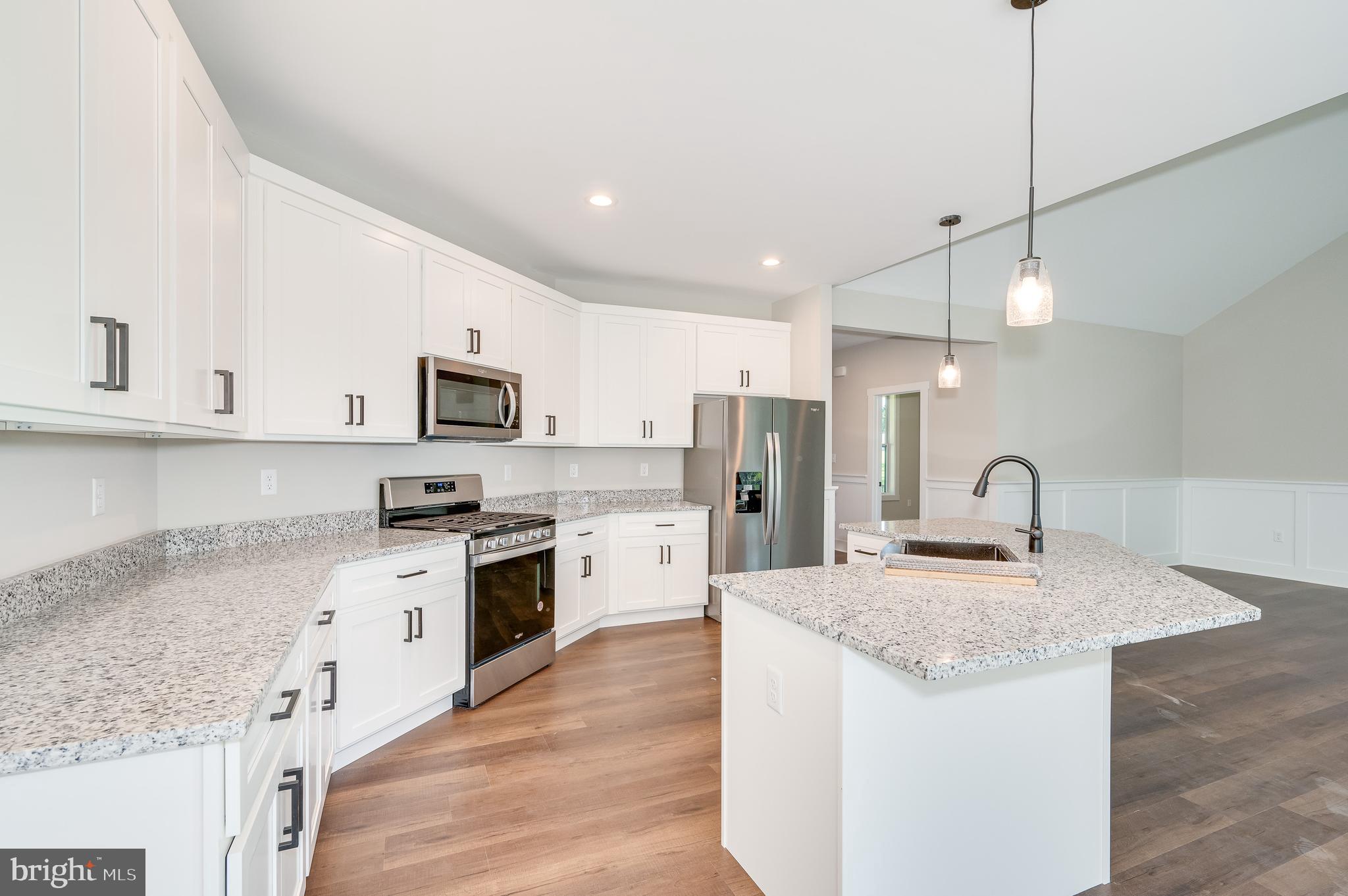 POTOMAC RIDGE - Residential