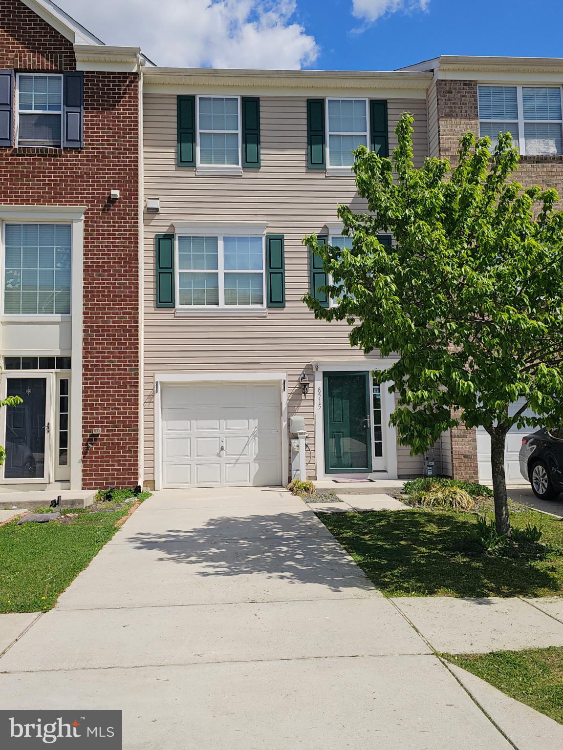 8515 STANSBURY LAKE DRIVE