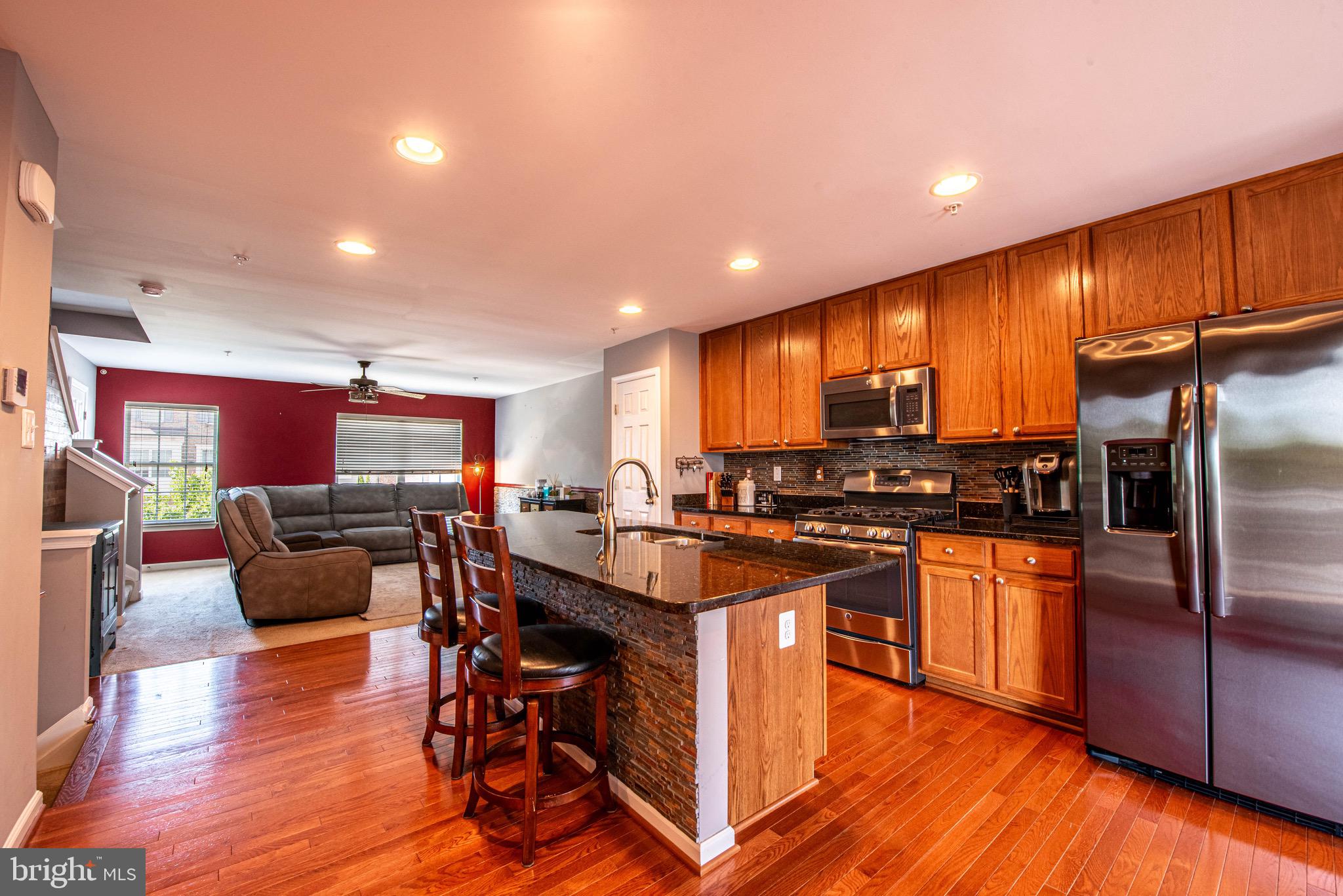 LAKES AT STANSBURY SHORE - Residential