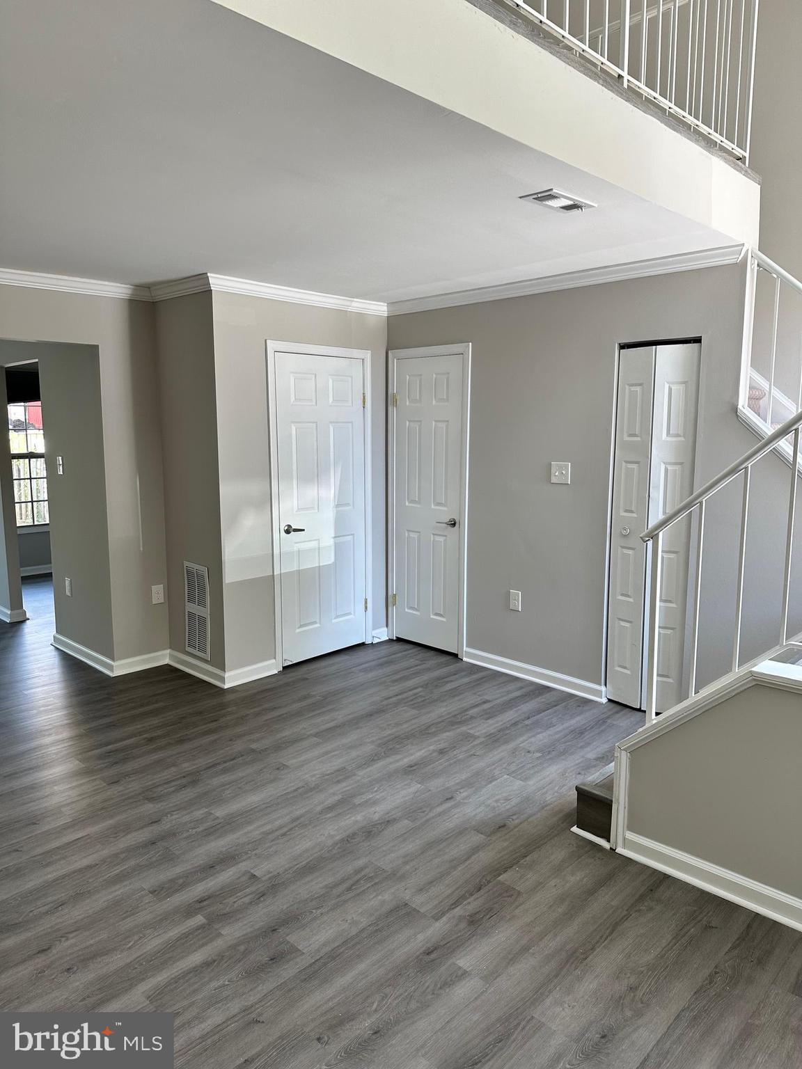 ASHTON GLEN - Residential Lease