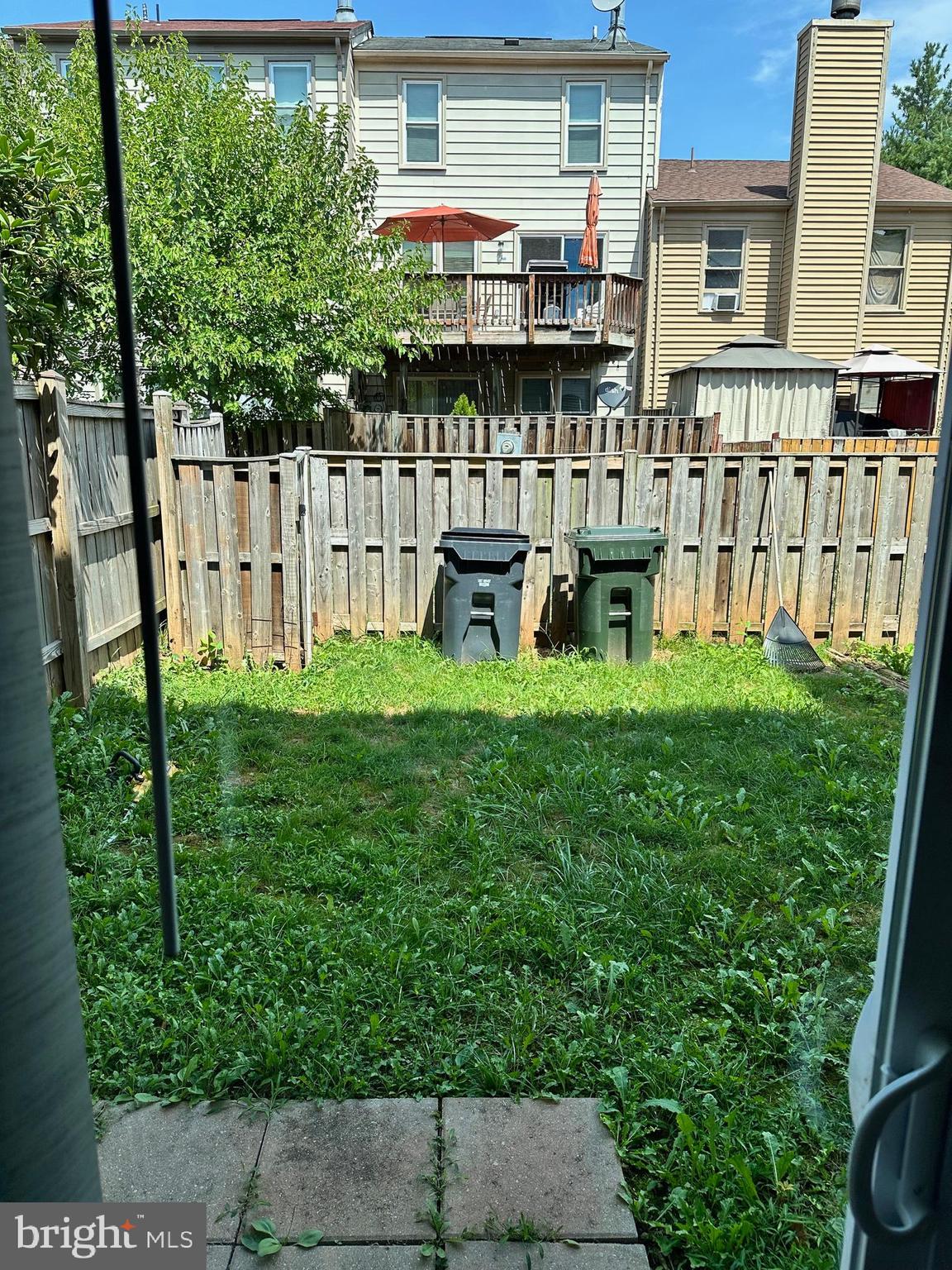 ASHTON GLEN - Residential Lease