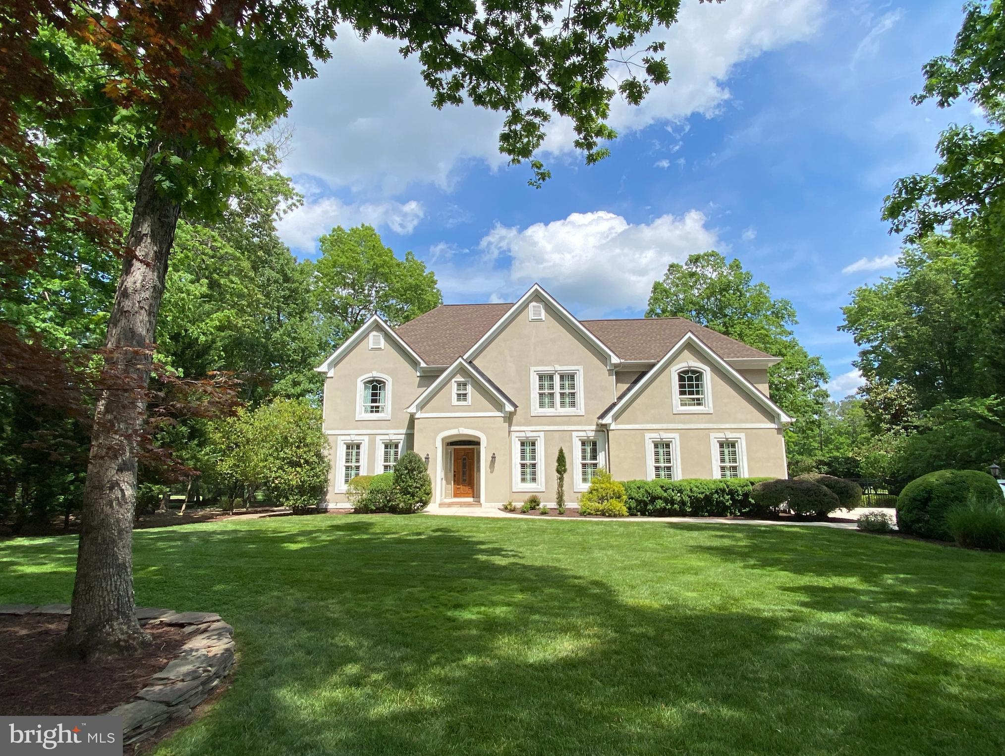 11609 LONGSTREET DRIVE