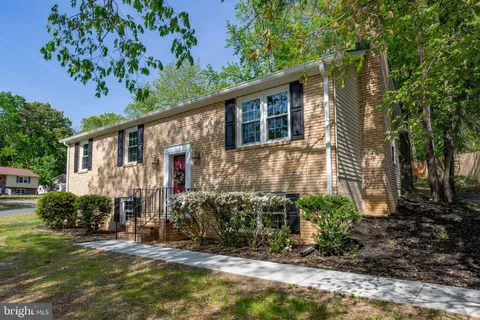 2008 Stoney Creek Drive, Fredericksburg, VA MLS: VASP2032642