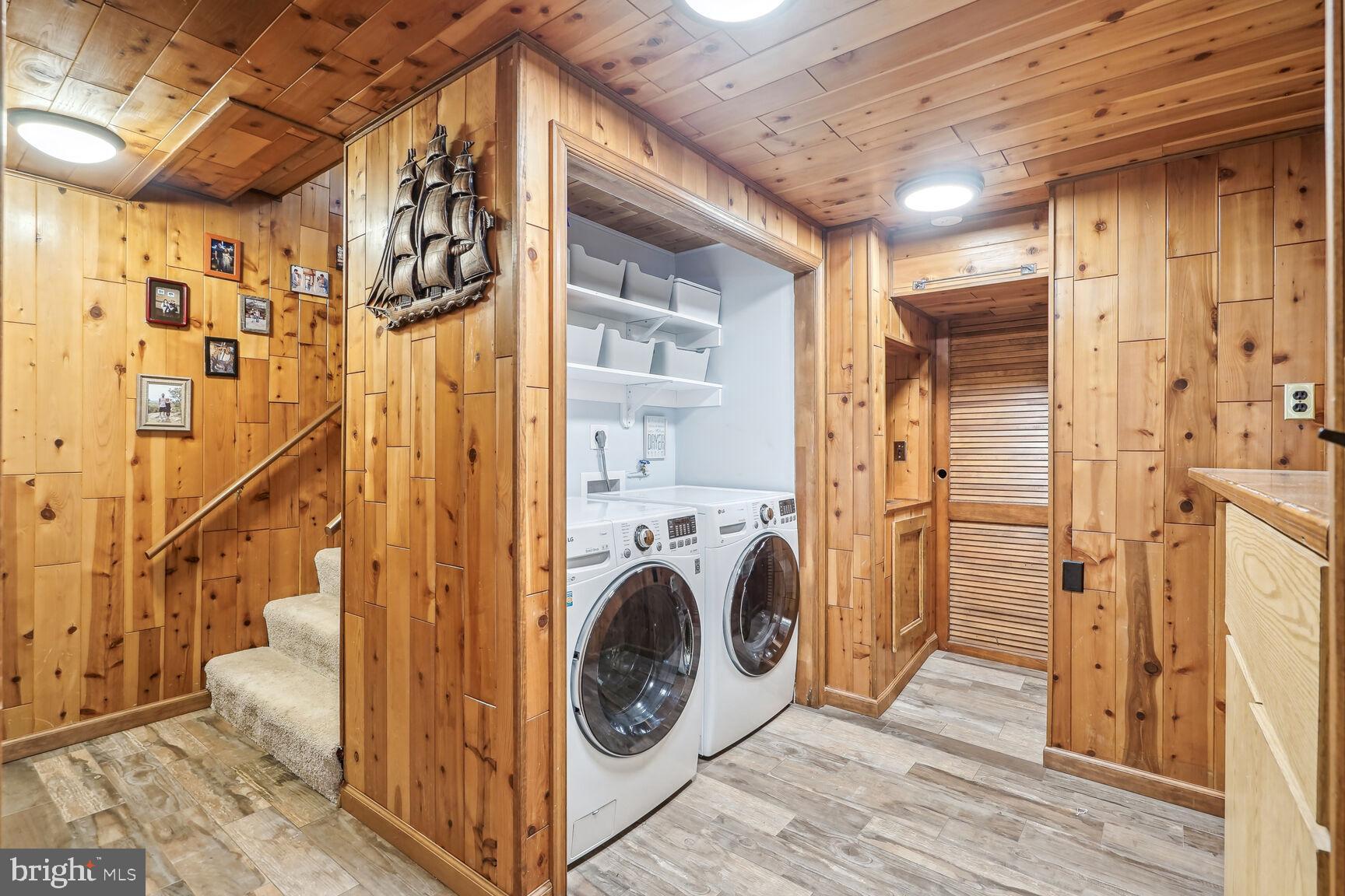 MCGRATH LAKE JACKSON SHO - Residential