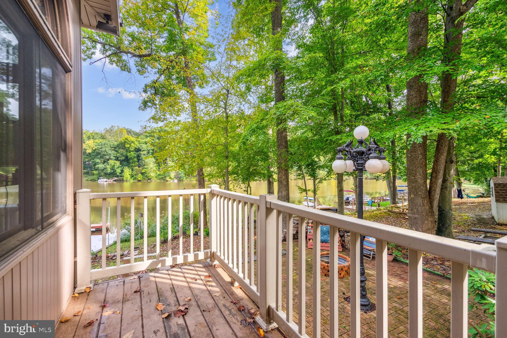 MCGRATH LAKE JACKSON SHO - Residential