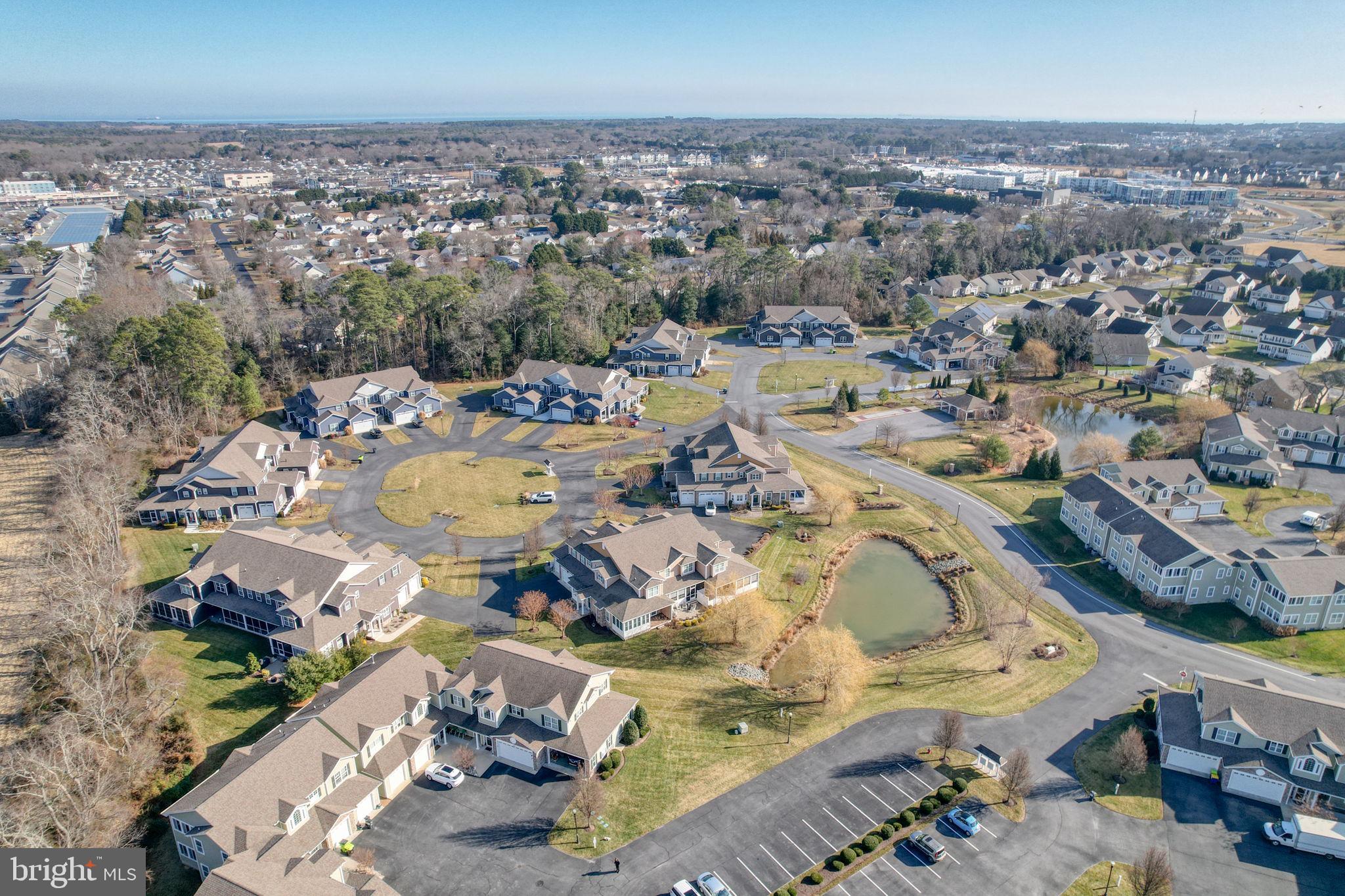 WOODS COVE - Residential