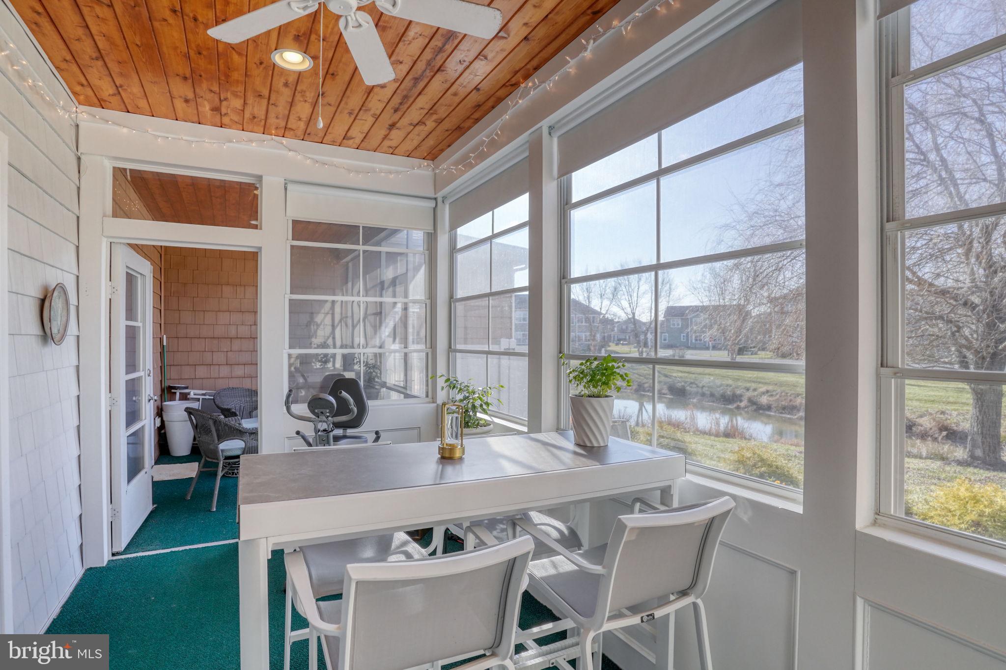 WOODS COVE - Residential