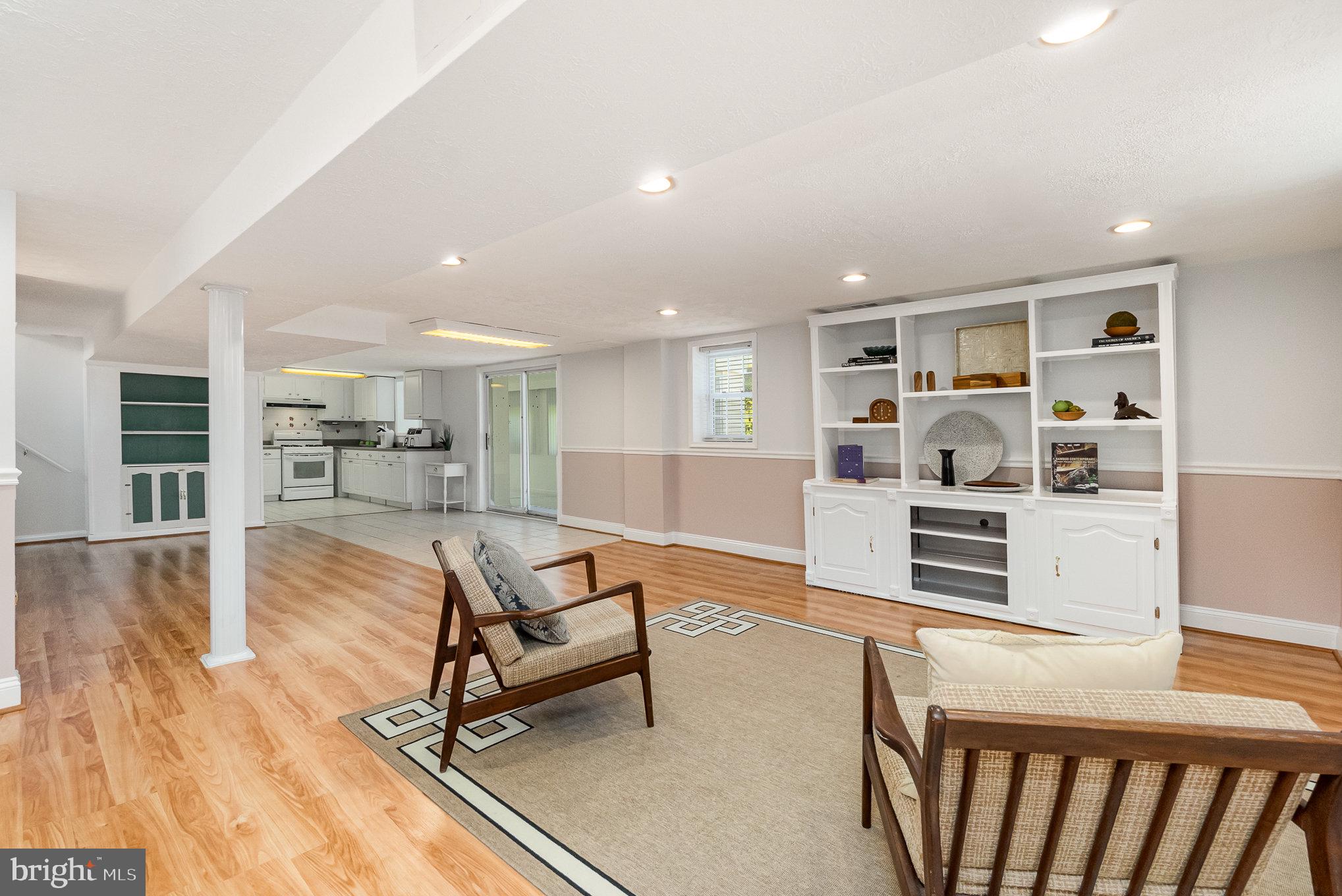 PERRY HALL GARDENS - Residential